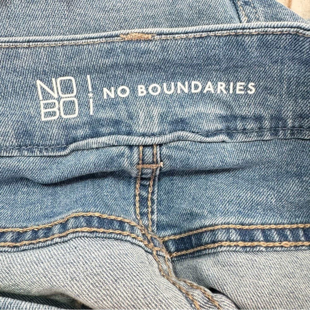 Patchwork Denim Y2K Frayed Fringe Raw Hem Mini Skirt No Boundaries NOBO Jeans - Picture 6 of 7